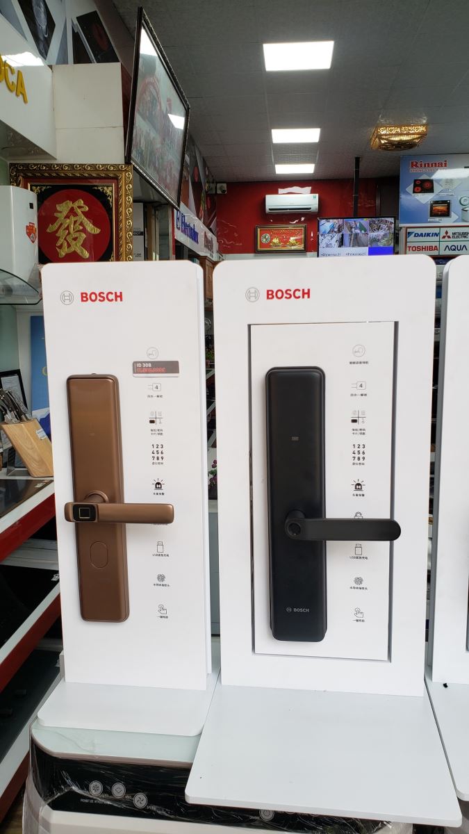 Khóa cửa điện tử Bosch ID 40P- MÀU ĐỒNG-4 Khóa cửa điện tử Bosch ID 40P- MÀU ĐỒNG-4