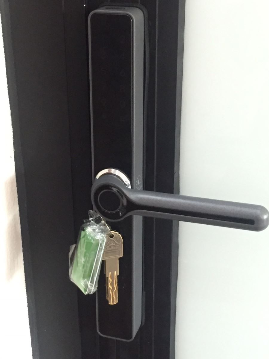 Khóa cửa Lùa vân tay Kassler KL-999 Black- chống nước-3 Khóa cửa Lùa vân tay Kassler KL-999 Black- chống nước-3