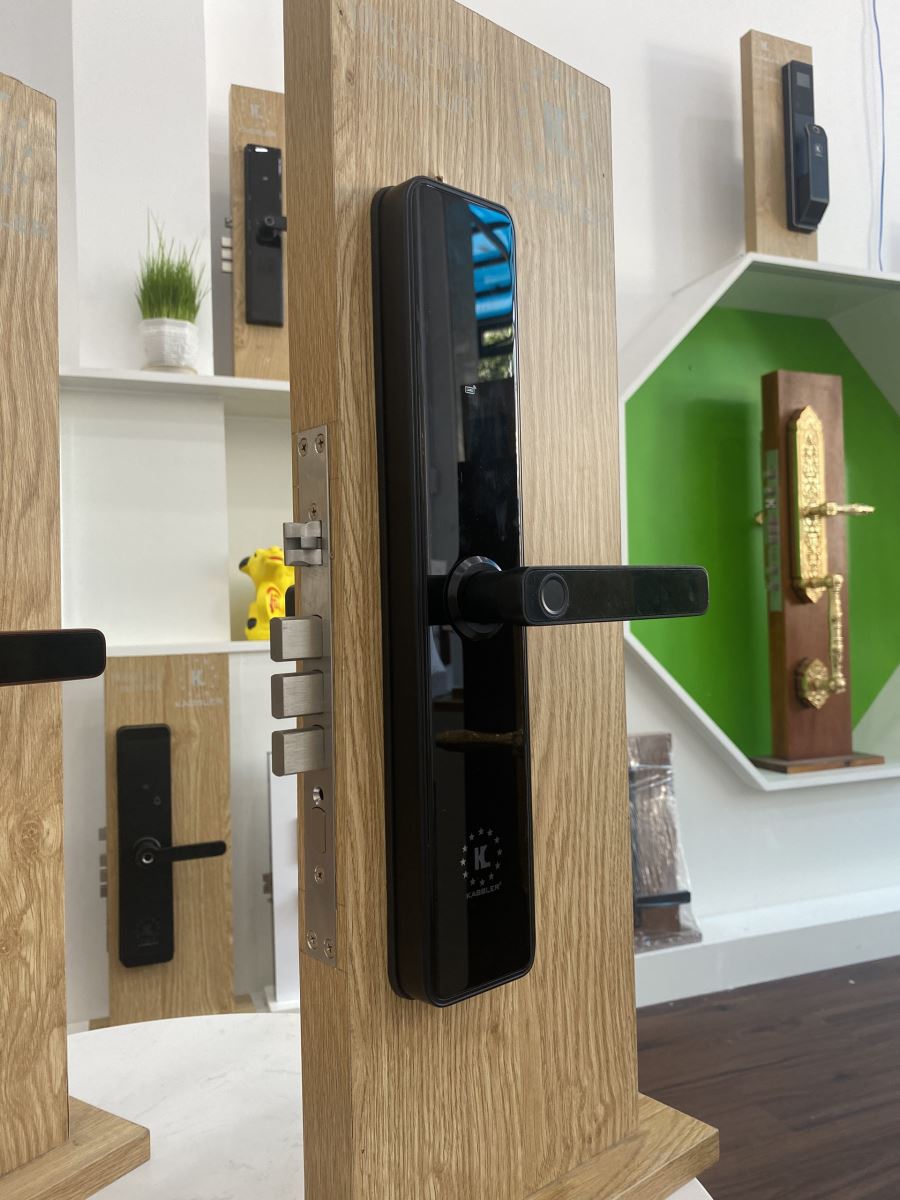 Khóa cửa Wifi Kassler KL-669 Black-2 Khóa cửa Wifi Kassler KL-669 Black-2